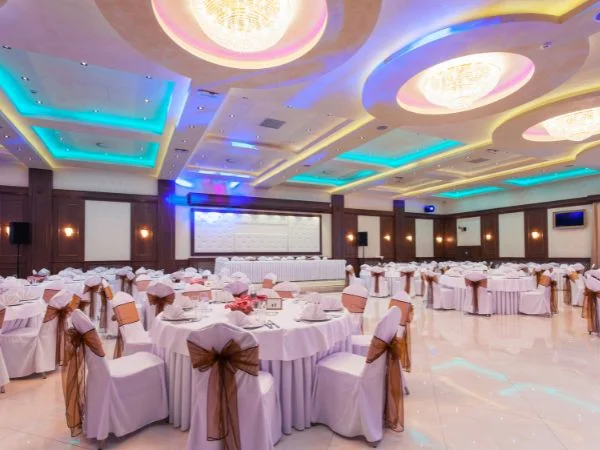 Banquet Hall Codename Showstopper Kharghars Sector 20 Kharghar by Satyam Showstopper Kharghar
